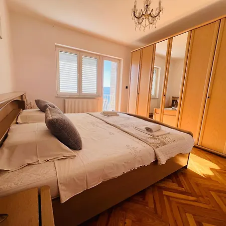 A6 - Spacious W Pool Terrace And Sea View