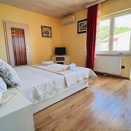 A6 - Spacious W Pool Terrace And Sea View Апартаменти Дугі-Рат